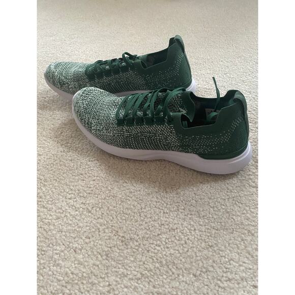 APL Athletic Propulsion Labs W11, M9 Techloom Breeze, Great Kelly Green/White main image 4